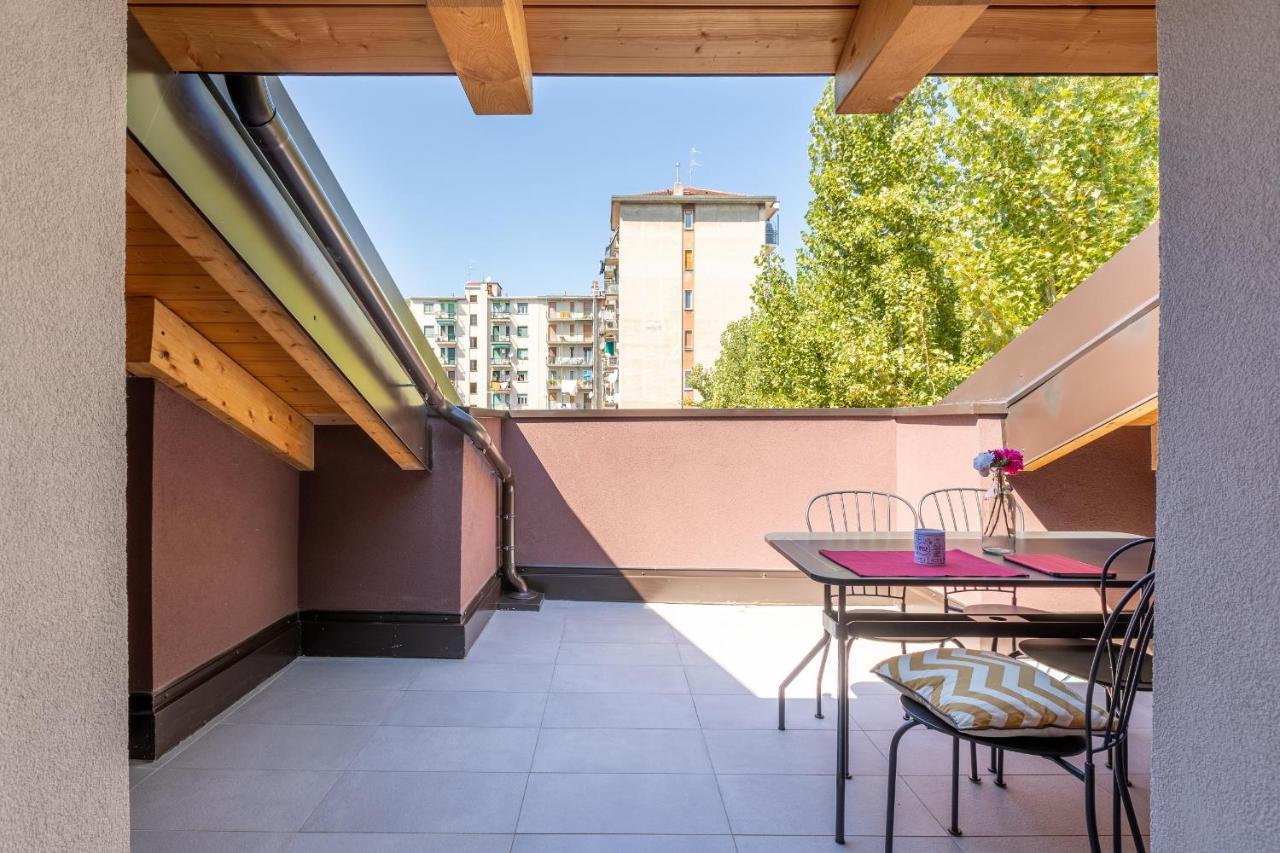Joivy Contemporary Apartments In Historical Giambellino-Lorenteggio Milan Exterior photo