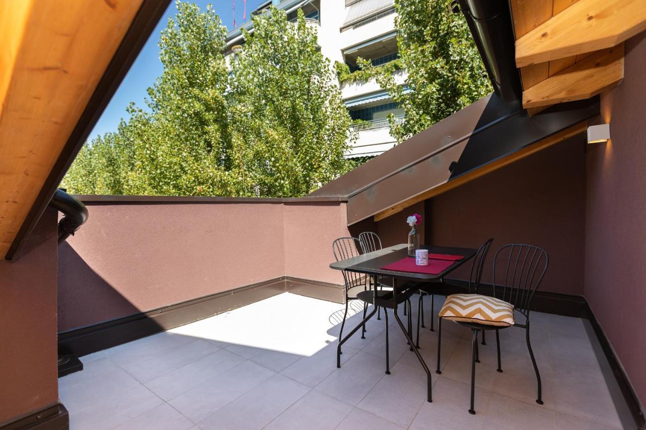 Joivy Contemporary Apartments In Historical Giambellino-Lorenteggio Milan Exterior photo